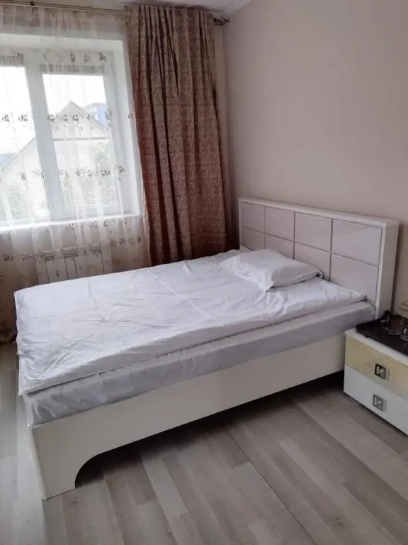 Жатын бөлме 1