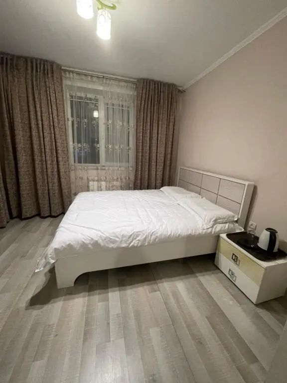 Жатын бөлме 4